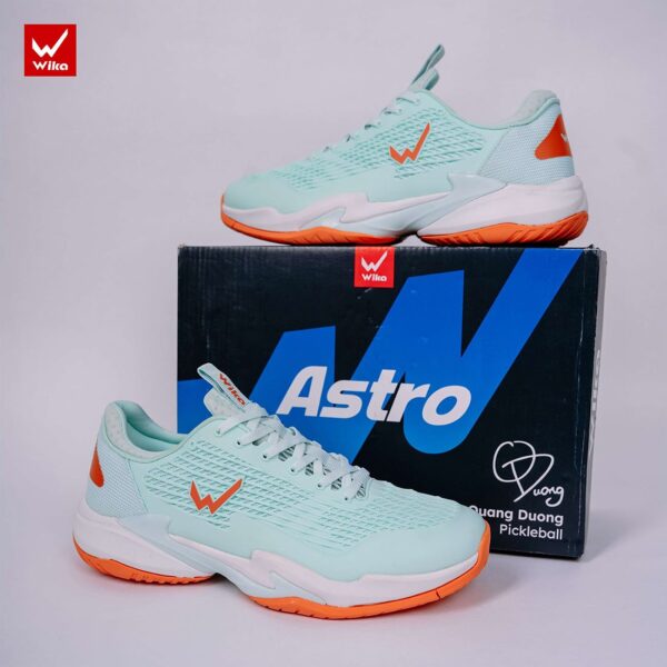 WIKA ASTRO SHOES